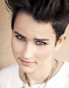 Bex Taylor-Klaus